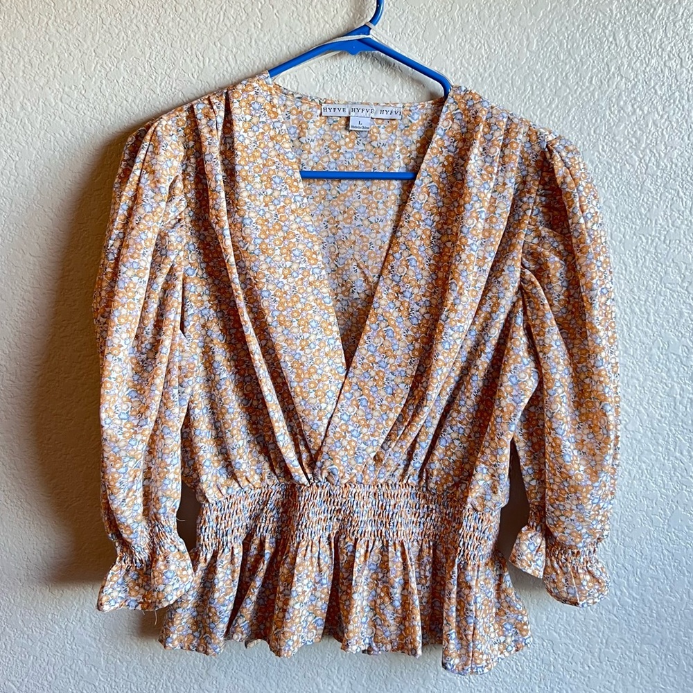 NWOT Poof Sleeve Blouse